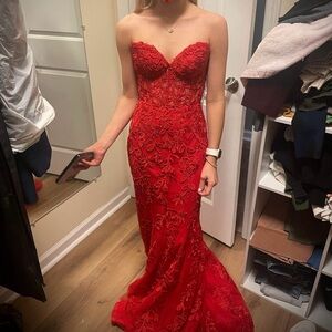 Sherri Hill No54227.         Only messaging through Poshmark.